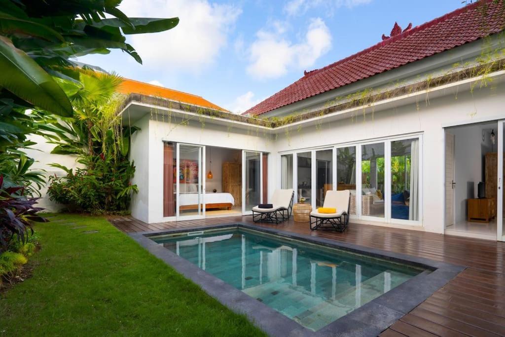 Villa Sersenka Kerobokan  Ngoại thất bức ảnh
